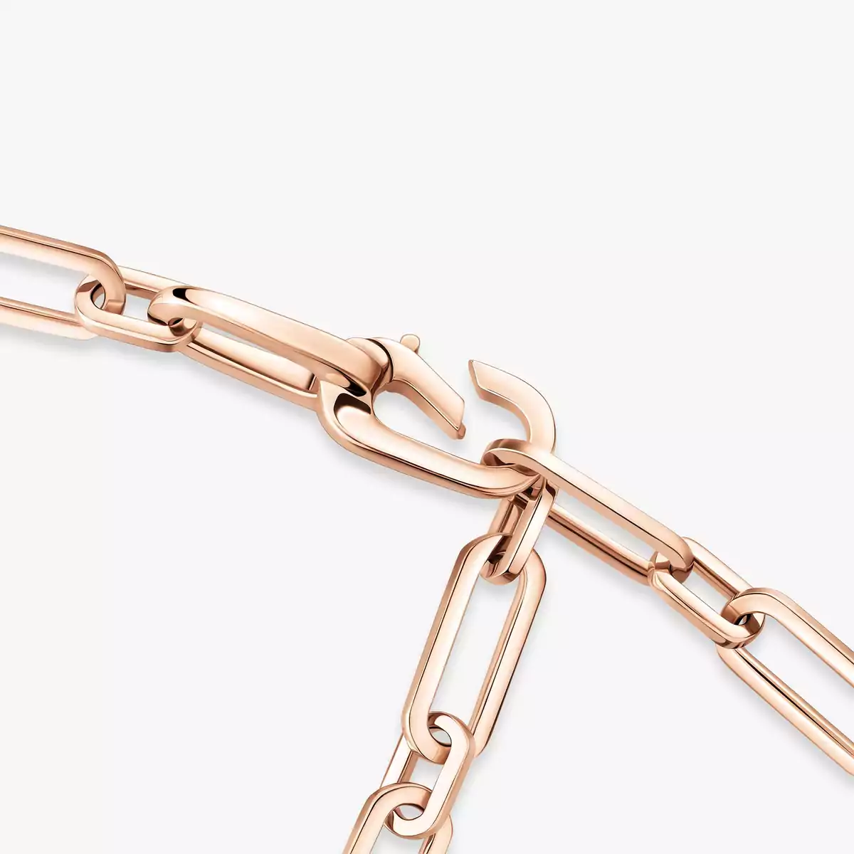 175-move-link-multi-choker-pink-gold-diamond-necklace-1.webp
