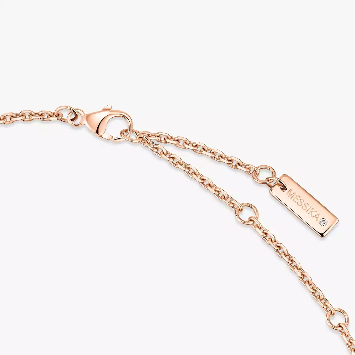 18-move-classique-cisel-pink-gold-diamond-necklace-1.webp