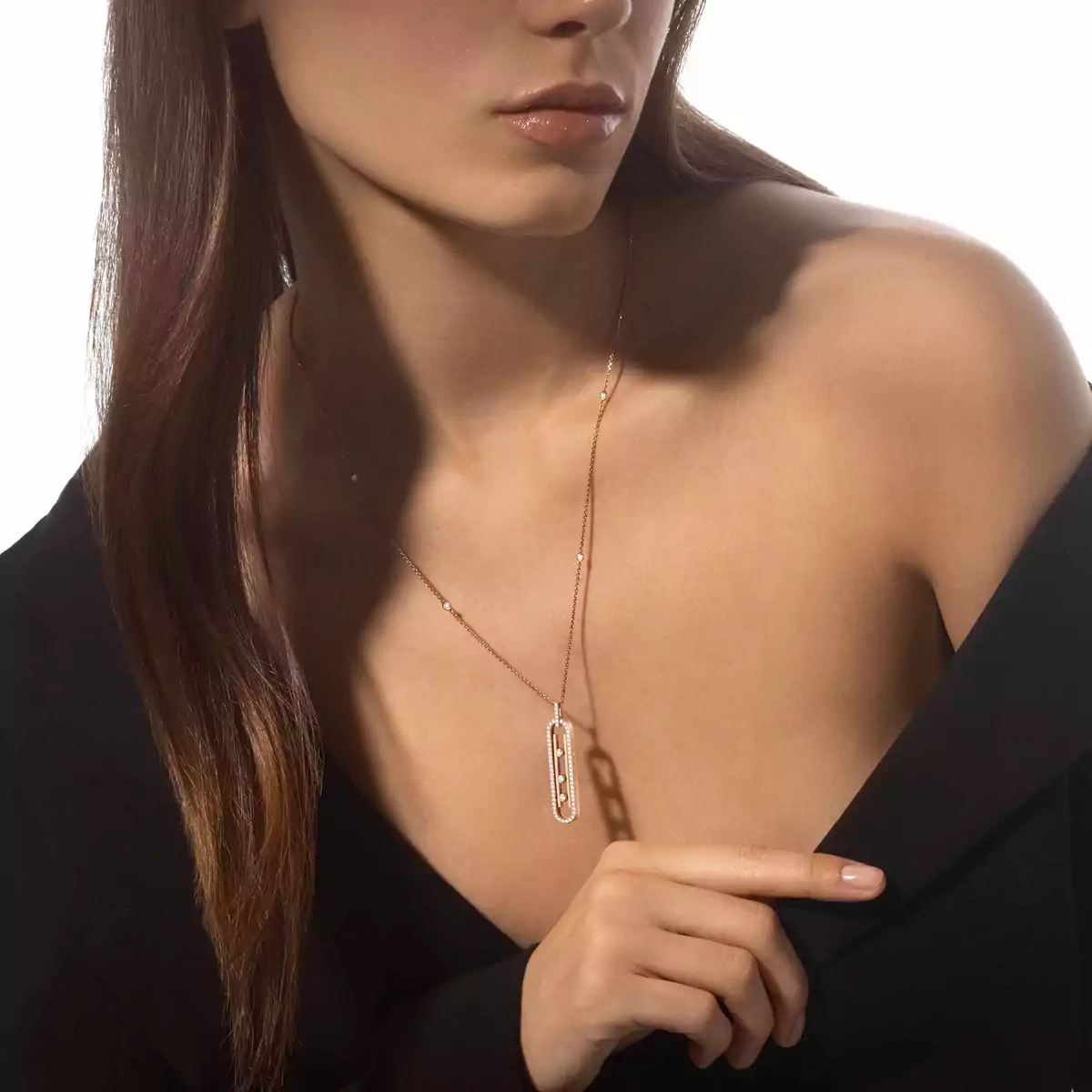 Move 10th SM Necklace -Pink Gold Diamond Necklace