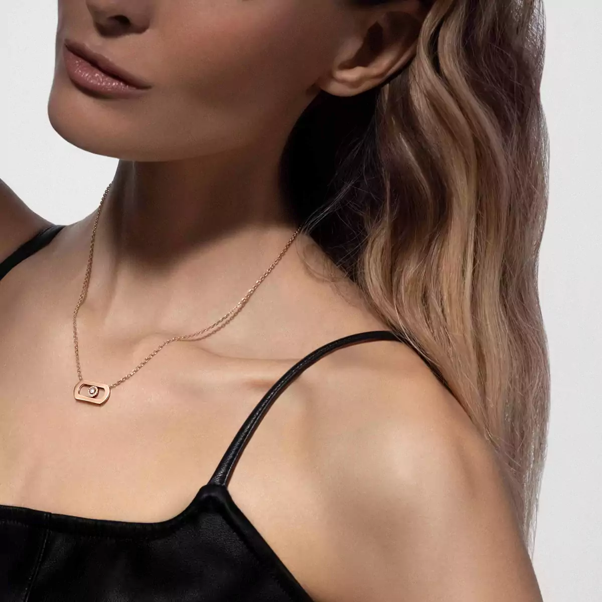 514-so-move-pink-gold-diamond-necklace-1.webp