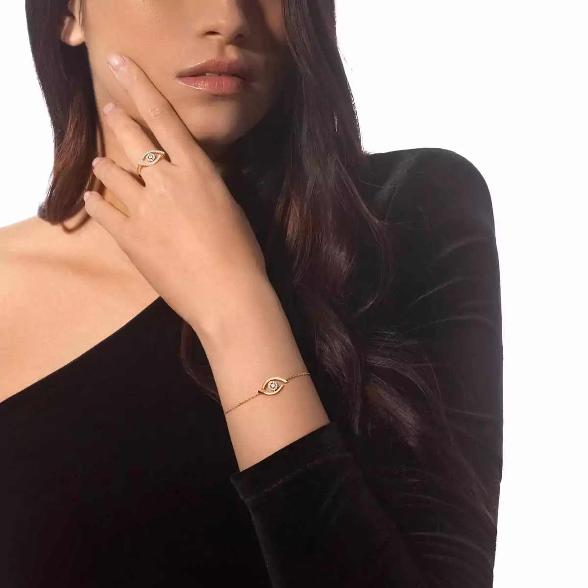 630-lucky-eye-pav-yellow-gold-diamond-ring-1.webp